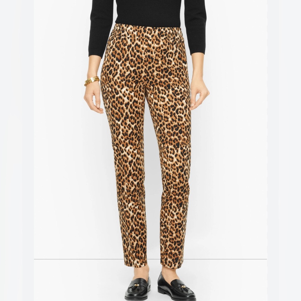 NWT Talbots Chatham Ankle Pants in a Fun Leopard Print Size 12P